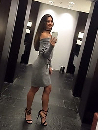 Old girlfriends are showing their hot body on pics