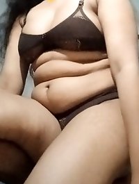 Enjoy the allure of mature women from OlderWomanFun