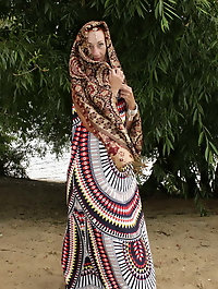 Pervert mature damsel in her solo play